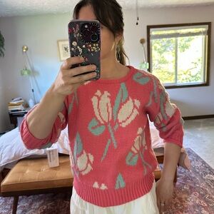 Vintage floral crew neck pink sweater